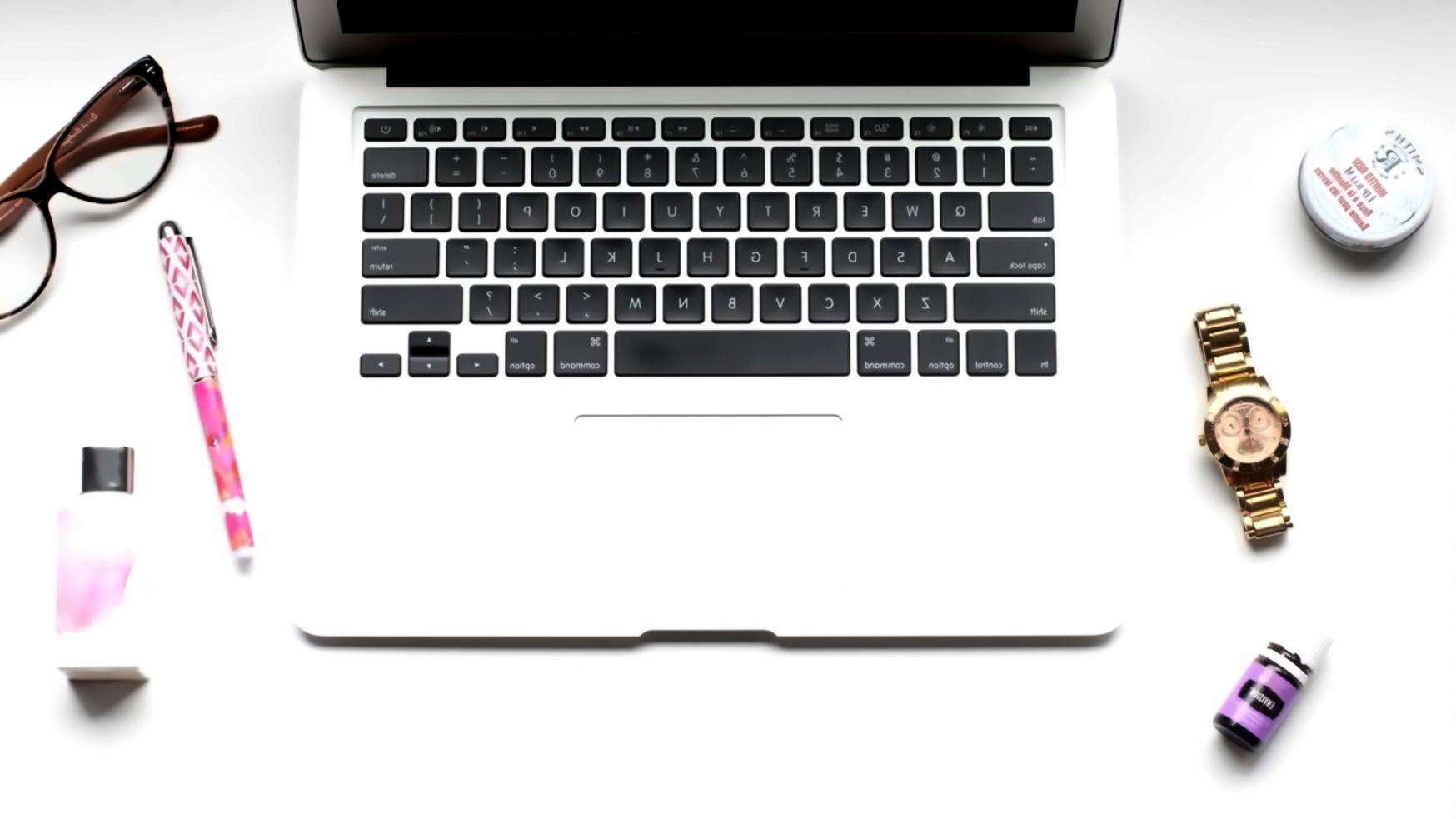 Network monitoring dashboard displaying real-time streaming metrics